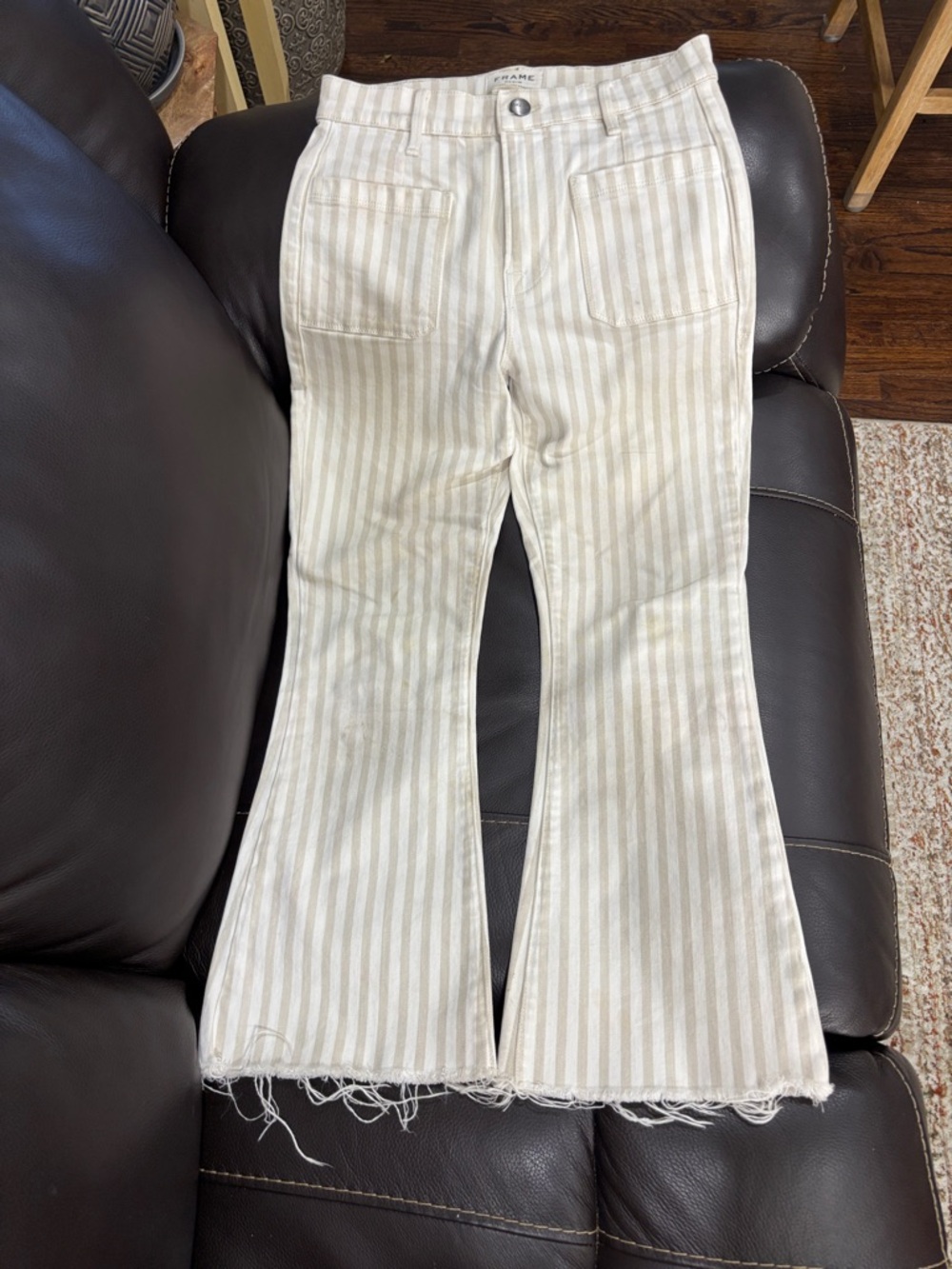 Frame Le Bardot Cropped Flared jeans